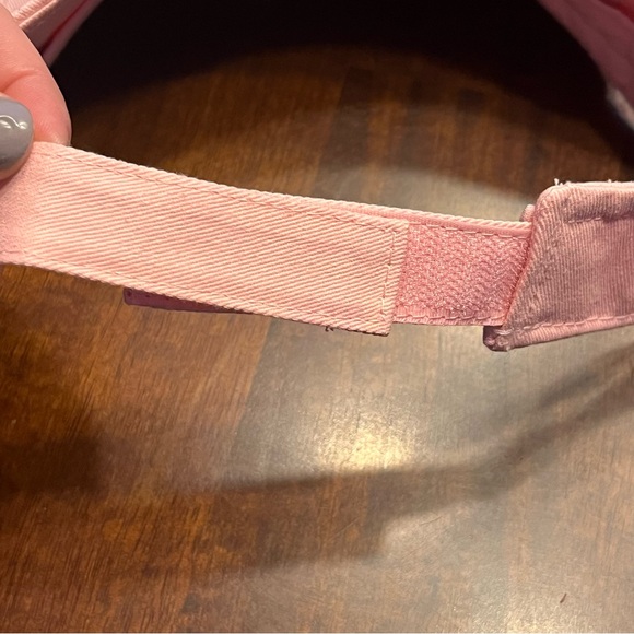 Bundle of 2 Los Cabos visors (adjustable backs) never worn - Picture 6 of 9